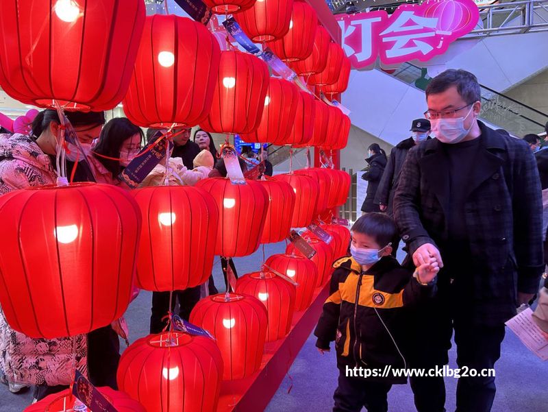 饱口福技巧、品文化、享玩乐——元宵节消费市场一线观察